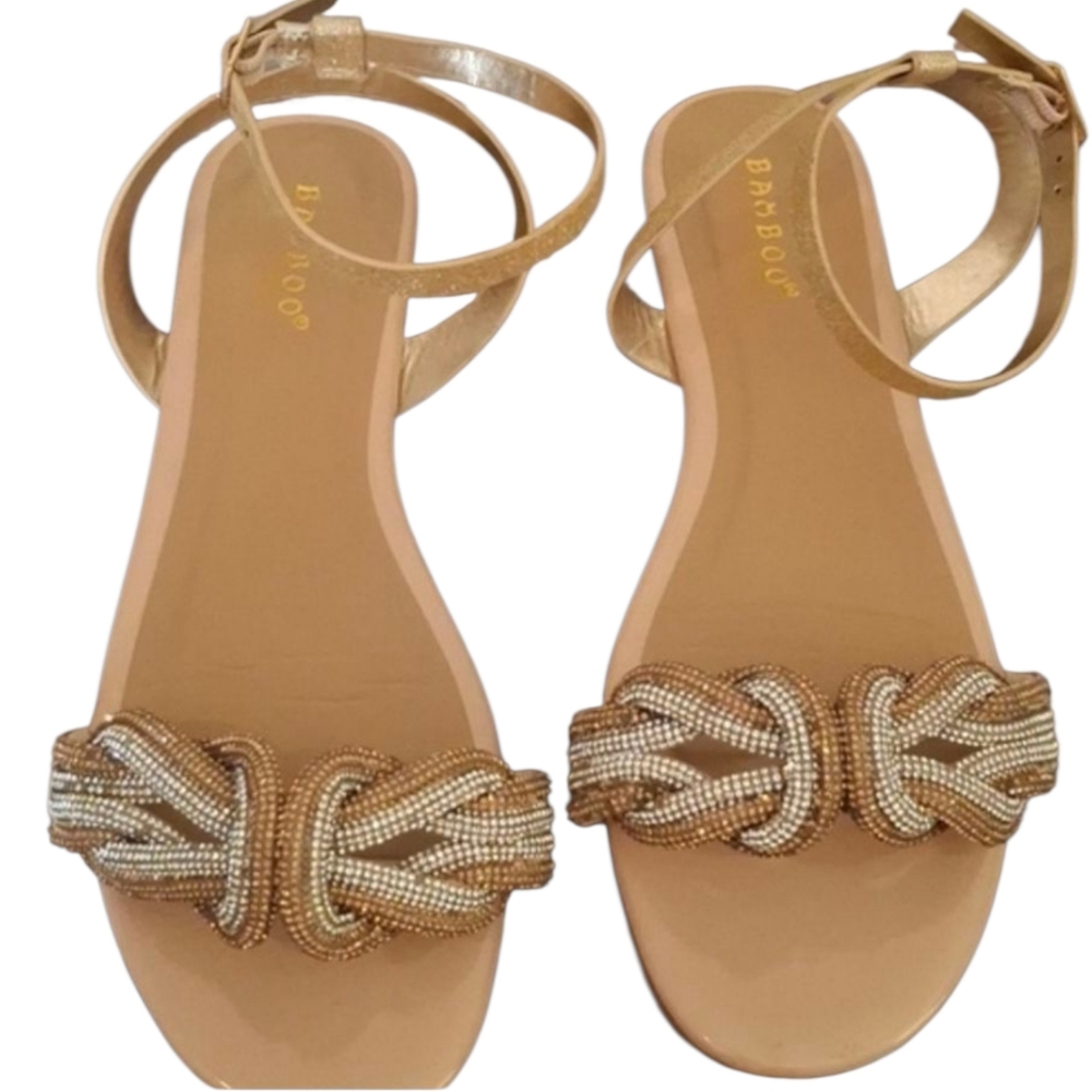Banboo size 8 sandels
